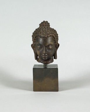  <em>Head of Buddha</em>, 7th century or later. Bronze, height: 3 in. (7.6 cm). Brooklyn Museum, Bequest of Dr. Samuel Eilenberg, 2021.1.12 (Photo: Brooklyn Museusm, 2021.1.12_PS5.jpg)