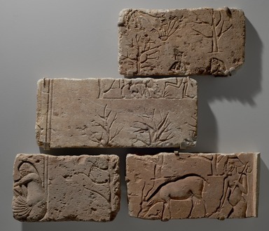  <em>Talatat</em>, ca. 1359-1352 B.C.E. Limestone, 8 11/16 × 16 1/2 × 2 5/8 in. (22.1 × 41.9 × 6.7 cm). Brooklyn Museum, Gift of Prof. Dr. H. A. Schlögl in memory of Bernard V. Bothmer, 2022.17 (Photo: Brooklyn Museum, 2022.17_2019.13_L2019.5_86.226.30_view01_PS20.jpg)