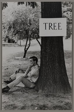 Fred McDarrah (1926–2007, American, b. Brooklyn, NY). <em>Untitled (Avant Garde Festival, Central Park), New York, New York, September 9, 1966</em>, 9/9/1966. Gelatin silver print, sheet: 8 × 10 in. (20.3 × 25.4 cm). Brooklyn Museum, Gift from the Goldman-Sonnenfeldt Family, 2023.69.25. © artist or artist's estate (Photo: Brooklyn Museum, 2023.69.25_PS11.jpg)