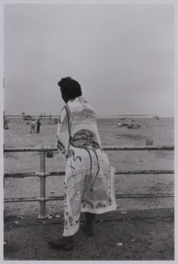 Robert Frank (American, born Switzerland, 1924–2019). <em>Coney Island, 4th of July</em>, 1958. Gelatin silver print, image: 12 1/2 × 8 3/4 in. (31.8 × 22.2 cm). Brooklyn Museum, Gift of The June Leaf and Robert Frank Foundation, in honor of the Brooklyn Museum’s 200th Anniversary, 2024.28.25. © artist or artist's estate (Photo: Brooklyn Museum, 2024.28.25_PS20.jpg)