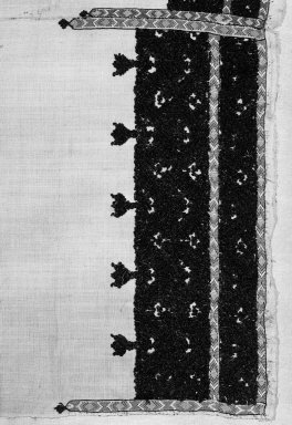  <em>Pillow Cover</em>. Cotton Brooklyn Museum, Museum Expedition 1922, Robert B. Woodward Memorial Fund, 22.1924. Creative Commons-BY (Photo: Brooklyn Museum, 22.1924_bw.jpg)