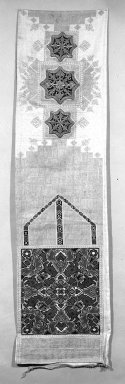  <em>Embroidered Curtain Border</em>. Linen Brooklyn Museum, Museum Expedition 1922, Robert B. Woodward Memorial Fund, 22.1955.18. Creative Commons-BY (Photo: Brooklyn Museum, 22.1955.18_bw.jpg)