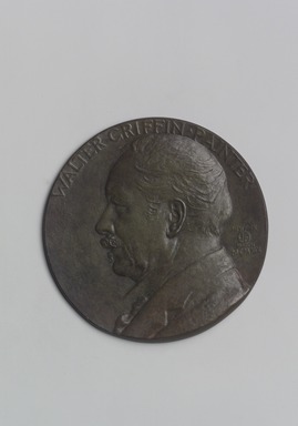 John Flanagan (American, 1865–1952). <em>Portrait Medal of Walter Griffin</em>, 1919. Bronze, 4 5/8 x 4 5/8 x 3/8 in. (11.7 x 11.7 x 1 cm). Brooklyn Museum, Robert B. Woodward Memorial Fund, 22.1958.3. Creative Commons-BY (Photo: Brooklyn Museum, 22.1958.3.jpg)