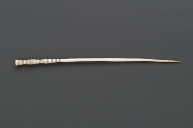 Mangbetu. <em>Hairpin</em>, late 19th or early 20th century. Ivory, pigment, 7 3/4 in. (19.7 cm). Brooklyn Museum, Museum Expedition 1922, Robert B. Woodward Memorial Fund, 22.912. Creative Commons-BY (Photo: Brooklyn Museum, 22.912_PS6.jpg)