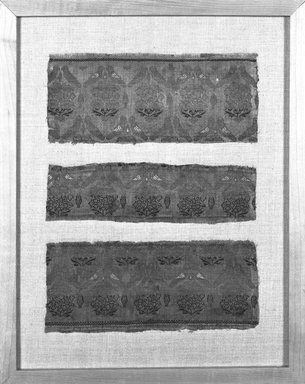  <em>Brocade Panel</em>, 17th–18th century. Silk, Approximately: 14 9/16 in. (37 cm) square. Brooklyn Museum, Frederick Loeser Fund, 25.740. Creative Commons-BY (Photo: Brooklyn Museum, 25.740_framed_bw.jpg)