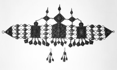 <em>Jewelry</em>. Silver Brooklyn Museum, Museum Collection Fund, 31.110. Creative Commons-BY (Photo: Brooklyn Museum, 31.110_bw.jpg)