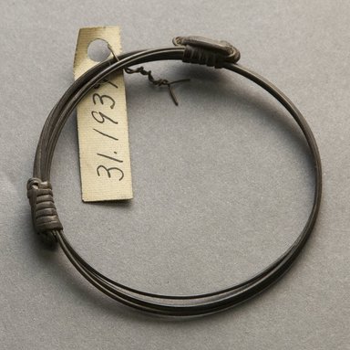  <em>Bracelet</em>. Elephant's tail hair Brooklyn Museum, Museum Expedition 1931, Robert B. Woodward Memorial Fund, 31.1939. Creative Commons-BY (Photo: Brooklyn Museum, 31.1939_side_PS10.jpg)
