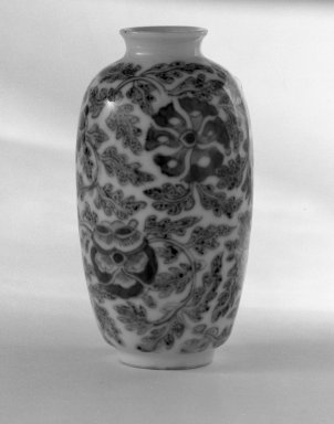  <em>Miniature Vase with Low Foot</em>, 18th-19th century. Porcelain, blue underglaze, 3 3/8 x 1 7/8 in. (8.5 x 4.8 cm). Brooklyn Museum, Gift of the executors of the Estate of Colonel Michael Friedsam, 32.1018. Creative Commons-BY (Photo: Brooklyn Museum, 32.1018_bw.jpg)