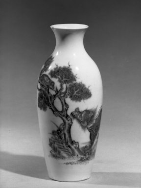  <em>Vase</em>, 1662-1722. Porcelain with cobalt-blue underglaze decoration, 7 1/8 x 2 15/16 in. (18.1 x 7.5 cm). Brooklyn Museum, Gift of the executors of the Estate of Colonel Michael Friedsam, 32.1035. Creative Commons-BY (Photo: Brooklyn Museum, 32.1035_acetate_bw.jpg)