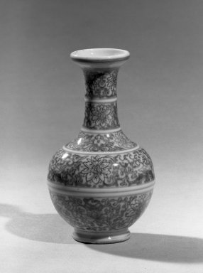 <em>Vase</em>, 1736–1795. Porcelain with cobalt-blue and copper-red underglaze decoration, 4 1/2 x 2 5/8 in. (11.4 x 6.7 cm). Brooklyn Museum, Gift of the executors of the Estate of Colonel Michael Friedsam, 32.1046. Creative Commons-BY (Photo: Brooklyn Museum, 32.1046_acetate_bw.jpg)