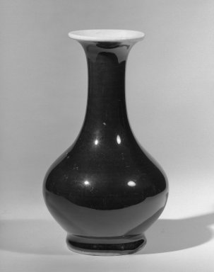  <em>Medium Size Shaped Vase</em>, 19th century. Porcelain, glaze, 8 1/16 x 4 1/2 in. (20.5 x 11.5 cm). Brooklyn Museum, Gift of the executors of the Estate of Colonel Michael Friedsam, 32.1163. Creative Commons-BY (Photo: Brooklyn Museum, 32.1163_acetate_bw.jpg)