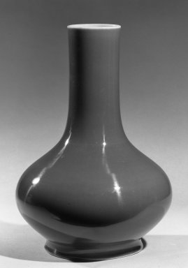  <em>Rather Large Bottle Shaped Vase</em>, 18th century. Porcelain with monochrome glaze, 11 1/8 x 7 5/8 in. (28.2 x 19.4 cm). Brooklyn Museum, Gift of the executors of the Estate of Colonel Michael Friedsam, 32.1199. Creative Commons-BY (Photo: Brooklyn Museum, 32.1199_acetate_bw.jpg)