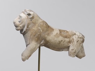  <em>Sculptor's Model of a Walking Lion</em>, ca. 664-30 B.C.E. Limestone, 3 x 6 1/2 x 12 in. (7.6 x 16.5 x 30.5 cm). Brooklyn Museum, Charles Edwin Wilbour Fund, 33.190. Creative Commons-BY (Photo: Brooklyn Museum, 33.190_PS9.jpg)