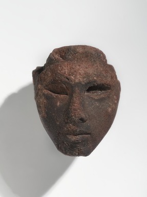  <em>Queen Tiye</em>, ca. 1352-1336 B.C.E. Sandstone, 3 3/4 × 3 × 3 1/2 in., 1.5 lb. (9.5 × 7.6 × 8.9 cm, 0.68kg). Brooklyn Museum, Charles Edwin Wilbour Fund, 33.55. Creative Commons-BY (Photo: , 33.55_PS9.jpg)