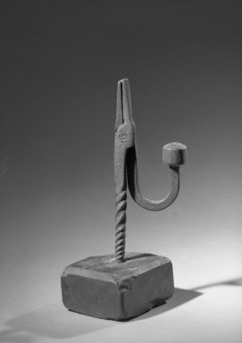 American. <em>Rush Light Stand</em>, 17th century. Slate, iron, Height: 8 1/8 in. (20.6 cm). Brooklyn Museum, Gift of Spencer Bickerton, 33.719. Creative Commons-BY (Photo: Brooklyn Museum, 33.719_acetate_bw.jpg)