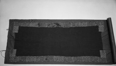 Proto-Nasca. <em>Headcloth?, Fragment or Mantle, Fragment</em>, 100–200 C.E. Cotton, camelid fiber, a: 95 11/16 x 5 1/2 in.  (243.0 x 14.0 cm). Brooklyn Museum, Alfred W. Jenkins Fund, 34.1542a-e (Photo: Brooklyn Museum, 34.1542a-e_acetate_bw.jpg)