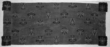 Nasca. <em>Mantle</em>, 0–100 C.E. Camelid fiber, 104 3/4 x 38 3/16 in. (266.1 x 97 cm). Brooklyn Museum, Alfred W. Jenkins Fund, 34.1556. Creative Commons-BY (Photo: Brooklyn Museum, 34.1556_acetate_bw.jpg)