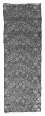 <em>Narrow Rectangular Panel</em>. Brocade Brooklyn Museum, Gift of Pratt Institute, 34.260. Creative Commons-BY (Photo: Brooklyn Museum, 34.260_bw.jpg)
