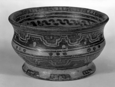 Maya. <em>Bowl on Ring Base</em>. Ceramic, pigments, 3 3/4 × 5 1/2 × 5 9/16 in. (9.5 × 14 × 14.1 cm). Brooklyn Museum, A. Augustus Healy Fund, 35.1889. Creative Commons-BY (Photo: Brooklyn Museum, 35.1889_bw.jpg)