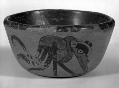 Maya. <em>Small Bowl</em>. Decorated pottery Brooklyn Museum, A. Augustus Healy Fund, 35.1900. Creative Commons-BY (Photo: Brooklyn Museum, 35.1900_bw.jpg)