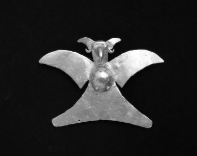  <em>Gold Pendant Ornament in the Form of a Bird</em>. Gold, 1 1/8 x 1 3/8in. (2.9 x 3.5cm). Brooklyn Museum, Alfred W. Jenkins Fund, 35.301. Creative Commons-BY (Photo: Brooklyn Museum, 35.301_bw.jpg)