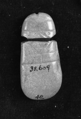 <em>Pendant</em>. Jade, 1 1/8 x 3/8 x 2 3/8 in. (2.9 x 1 x 6 cm). Brooklyn Museum, Alfred W. Jenkins Fund, 35.609. Creative Commons-BY (Photo: Brooklyn Museum, 35.609_acetate_bw.jpg)
