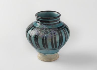  <em>Small Vase</em>, 13th century. Ceramic, fritware, 4 3/4 x 4 3/4 x 4 1/4 in. (12 x 12 x 10.8 cm). Brooklyn Museum, Gift of Mr. and Mrs. Frederic B. Pratt, 36.944. Creative Commons-BY (Photo: , 36.944_view02_PS9.jpg)