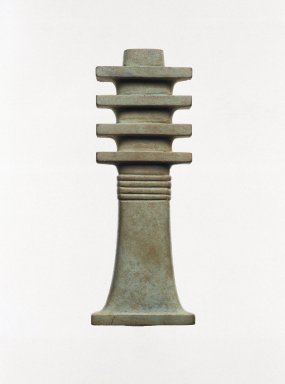  <em>Djed-pillar Amulet (Backbone of Osiris)</em>, 664–343 B.C.E. Faience, 3 13/16 x 1 7/16 x 9/16 in. (9.7 x 3.6 x 1.5 cm). Brooklyn Museum, Charles Edwin Wilbour Fund, 37.1306E. Creative Commons-BY (Photo: Brooklyn Museum, 37.1306E_SL1.jpg)