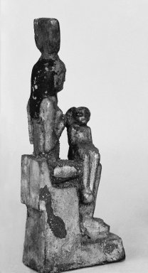  <em>Seated Isis Holding Horus</em>, 664-332 B.C.E. Wood, gold leaf Brooklyn Museum, Charles Edwin Wilbour Fund, 37.1370E. Creative Commons-BY (Photo: Brooklyn Museum, 37.1370E_glass_SL1.jpg)