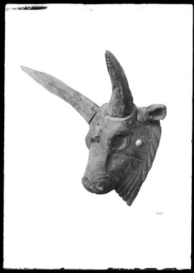  <em>Bull's Head</em>, 664–332 B.C.E. Wood, glass, bone (bovine?), 11 3/4 x 15 x 14 in. (29.8 x 38.1 x 35.6 cm). Brooklyn Museum, Charles Edwin Wilbour Fund, 37.1532E. Creative Commons-BY (Photo: Brooklyn Museum, 37.1532E_NegA_SL4.jpg)