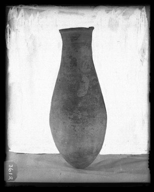  <em>Large Jar</em>, ca. 1630–1075 B.C.E. Clay Brooklyn Museum, Charles Edwin Wilbour Fund, 37.1842E. Creative Commons-BY (Photo: Brooklyn Museum, 37.1842E_NegA_SL4.jpg)