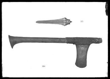 <em>Dagger Blade</em>, ca. 2040-1801 B.C.E. Bronze, 1 5/8 × 7 15/16 in. (4.2 × 20.2 cm). Brooklyn Museum, Charles Edwin Wilbour Fund, 37.285E. Creative Commons-BY (Photo: , 37.282E_37.285E_GrpA_SL4.jpg)