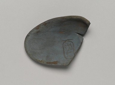  <em>Small Toilet Dish</em>, ca. 1390-1336 B.C.E. Faience, 2 15/16 × 1/8 × 4 1/8 in. (7.5 × 0.3 × 10.5 cm). Brooklyn Museum, Charles Edwin Wilbour Fund, 37.346E. Creative Commons-BY (Photo: Brooklyn Museum, 37.346E_front_PS2.jpg)