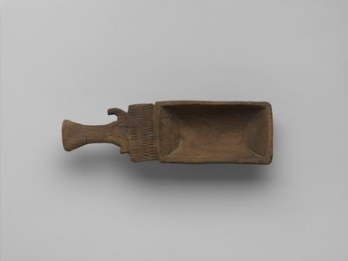  <em>Rectangular Toilet Spoon with Handle</em>, ca. 1539–1292 B.C.E. Wood, 1 9/16 width x 1 3/16 x 5 5/16 in. total length (4 x 3 x 13.5 cm). Brooklyn Museum, Charles Edwin Wilbour Fund, 37.618E. Creative Commons-BY (Photo: Brooklyn Museum, 37.618E_front_PS2.jpg)