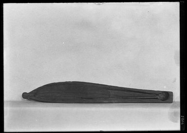  <em>Lower Part of a Shallow Cosmetic Box Containing a Spoon</em>, 30 B.C.E.-395 C.E. Wood, bronze, gold leaf, Part a, spoon: 3/8 x length 3 11/16 in. (1 x 9.4 cm). Brooklyn Museum, Charles Edwin Wilbour Fund, 37.626Ea-b. Creative Commons-BY (Photo: Brooklyn Museum, 37.626Ea-b_NegA_SL4.jpg)