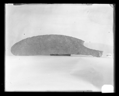  <em>Knife</em>, ca. 4400-3100 B.C.E. Flint, 3 1/4 x 1/2 x 10 7/8 in. (8.2 x 1.3 x 27.6 cm). Brooklyn Museum, Charles Edwin Wilbour Fund, 37.81E. Creative Commons-BY (Photo: Brooklyn Museum, 37.81E_NegA_SL4.jpg)