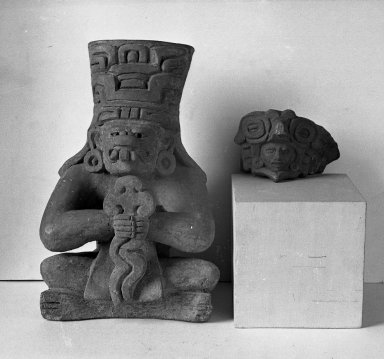 Zapotec. <em>Head</em>. Clay Brooklyn Museum, 38.69. Creative Commons-BY (Photo: , 38.52_38.69_acetate_bw.jpg)