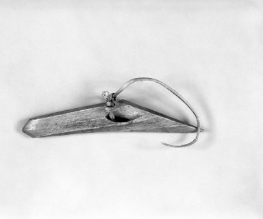 Native Alaskan. <em>Harpoon Head and Line</em>, probably 19th century. Bone, rawhide, 10 5/8 x 2 1/4 x 1 in. or (27.0 x 5.0 cm). Brooklyn Museum, Gift of Frank K. Fairchild, 38.701. Creative Commons-BY (Photo: Brooklyn Museum, 38.701_bw.jpg)