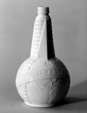 American. <em>Flask (New York World's Fair)</em>, 1939. Glass, 8 7/8 x 5 1/8 x 5 1/8 in. (22.5 x 13 x 13 cm). Brooklyn Museum, Gift of Mrs. William Greig Walker by subscription, 40.253. Creative Commons-BY (Photo: Brooklyn Museum, 40.253_bw.jpg)