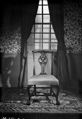 American. <em>Pair of Side Chairs</em>, 1765-1775. Mahogany, 36 1/4 x 21 1/2 x 17 3/4 in. (92.1 x 54.6 x 45.1 cm). Brooklyn Museum, Gift of Mrs. Francis P. Garvan in memory of Francis P. Garvan, 41.1195a-b. Creative Commons-BY (Photo: Brooklyn Museum, 41.1195B_acetate_bw.jpg)