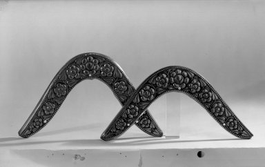  <em>Pair of Saddle Bows</em>. Silver Brooklyn Museum, Museum Expedition 1941, Frank L. Babbott Fund, 41.1273.17a-b. Creative Commons-BY (Photo: Brooklyn Museum, 41.1273.17a-b_acetate_bw.jpg)