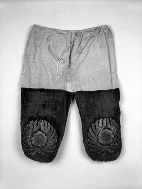  <em>Breeches from Man's Festival Costume</em>, 19th century. Cotton, velvet, bark strips, metallic threads and beads, 24 5/8 × 13 3/4 × 3/8 in. (62.5 × 35 × 1 cm). Brooklyn Museum, Museum Expedition 1941, Frank L. Babbott Fund, 41.1275.274d. Creative Commons-BY (Photo: Brooklyn Museum, 41.1275.274d_bw.jpg)