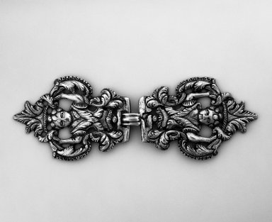  <em>One Part of Two of a Belt Buckle</em>. Silver, 1 3/4 x 5 in. Brooklyn Museum, Museum Expedition 1941, Frank L. Babbott Fund, 41.1275.284b. Creative Commons-BY (Photo: , 41.1275.284a-b_bw.jpg)