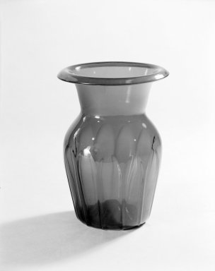 American. <em>Vase</em>, 18th century. Glass Brooklyn Museum, Dick S. Ramsay Fund, 41.715. Creative Commons-BY (Photo: Brooklyn Museum, 41.715.jpg)