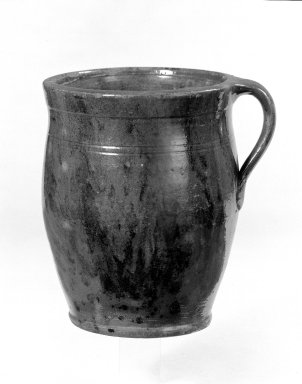 American. <em>Mug</em>. Brownware Brooklyn Museum, Anonymous gift, 42.118.24. Creative Commons-BY (Photo: Brooklyn Museum, 42.118.24_bw.jpg)