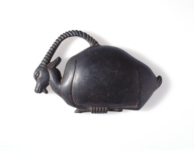  <em>Dish in Form of Bound Ibex</em>, ca. 1539–1292 B.C.E. Steatite, 4 7/16 × 1 1/4 × 6 7/8 in. (11.2 × 3.2 × 17.4 cm). Brooklyn Museum, Charles Edwin Wilbour Fund, 42.11. Creative Commons-BY (Photo: Brooklyn Museum, 42.11_SL1.jpg)