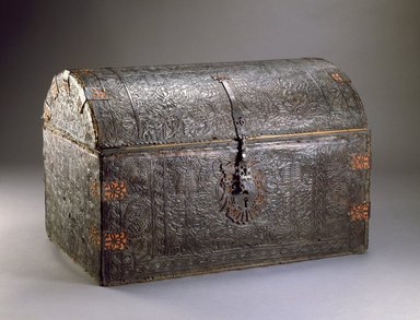 Unknown. <em>Chest</em>, 18th century. Leather, wood, and iron, 26 x 39 3/16 x 21 5/8in. (66 x 99.5 x 54.9cm). Brooklyn Museum, A. Augustus Healy Fund, 42.157. Creative Commons-BY (Photo: Brooklyn Museum, 42.157_SL3.jpg)