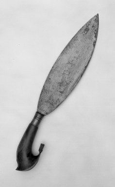  <em>Knife</em>. Steel and wood Brooklyn Museum, Anonymous gift in memory of Dr. Harlow Brooks, 43.201.320. Creative Commons-BY (Photo: Brooklyn Museum, 43.201.320_acetate_bw.jpg)
