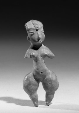  <em>Female Figurine</em>. Clay Brooklyn Museum, Museum Expedition 1944, Purchased with funds given by the Estate of Warren S.M. Mead, 44.195.3. Creative Commons-BY (Photo: Brooklyn Museum, 44.195.3_acetate_bw.jpg)