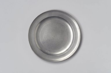 Nathaniel Austin. <em>Plate</em>, 1763–1807. Pewter, 9/16 x 8 x 8 in. (1.4 x 20.3 x 20.3 cm). Brooklyn Museum, Designated Purchase Fund, 45.10.12. Creative Commons-BY (Photo: Brooklyn Museum, 45.10.12.jpg)